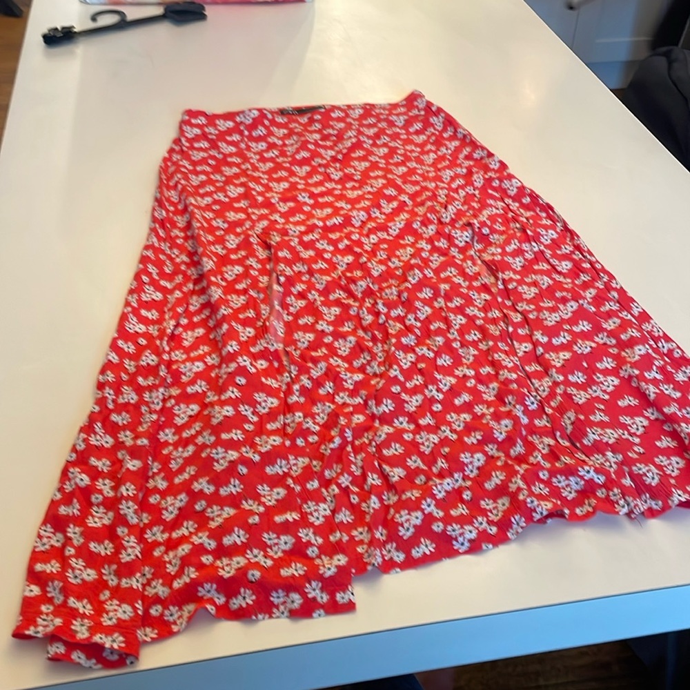 Zara flower skirt